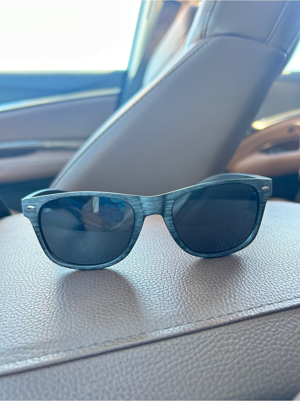 Shady Rays Classic CL30 Polarized Sunglasses Black Wood Like Grain